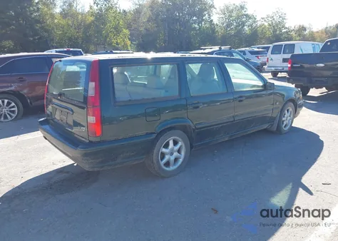 1999 Volvo V70 из США, поврежденный, VIN YV1LW55A2X2575297